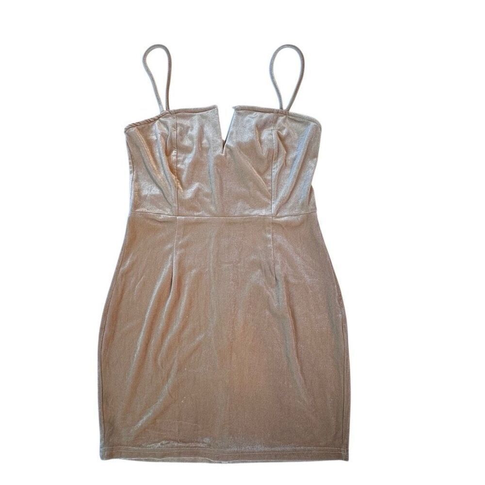 Superdown Erika Velvet Mini Dress in Champagne Medium Cocktail